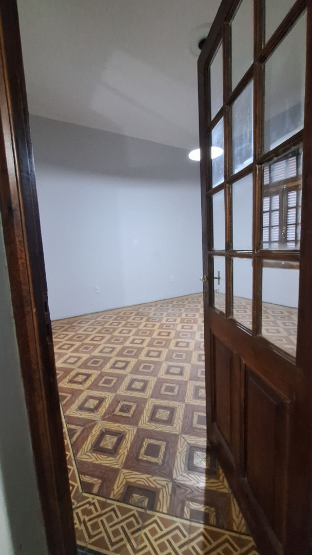 Casa en Alquiler en Sixto Laspiur 800, Kilometro 5, Bahía Blanca - Bahía Blanca Propiedades | SITIO OFICIAL l