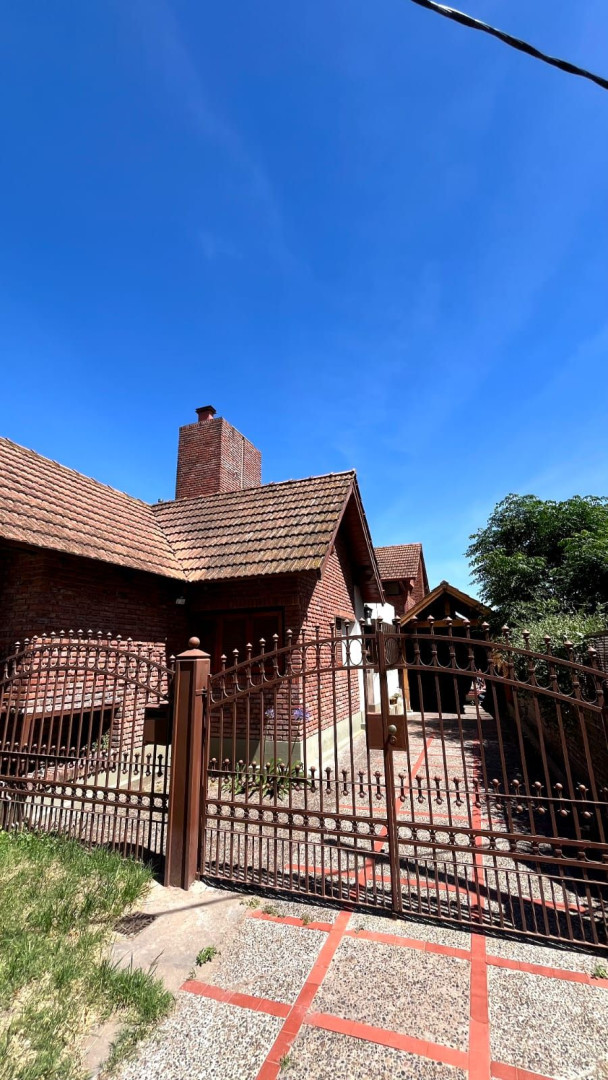 Casa en Venta en Divisadero 100, Palihue, Bahía Blanca - Bahía Blanca Propiedades | SITIO OFICIAL l