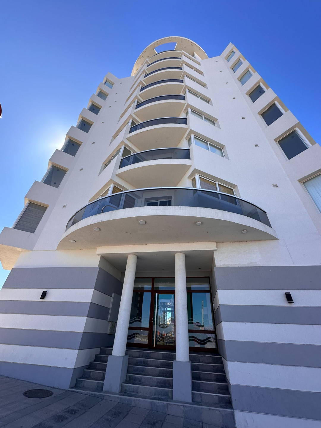Departamento en Alquiler en Avenida Argentina 187,  Monte Hermoso - Bahía Blanca Propiedades | SITIO OFICIAL l