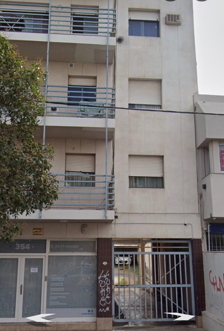 Cochera en Alquiler en Caronti 348, Centro, Bahía Blanca - Bahía Blanca Propiedades | SITIO OFICIAL l