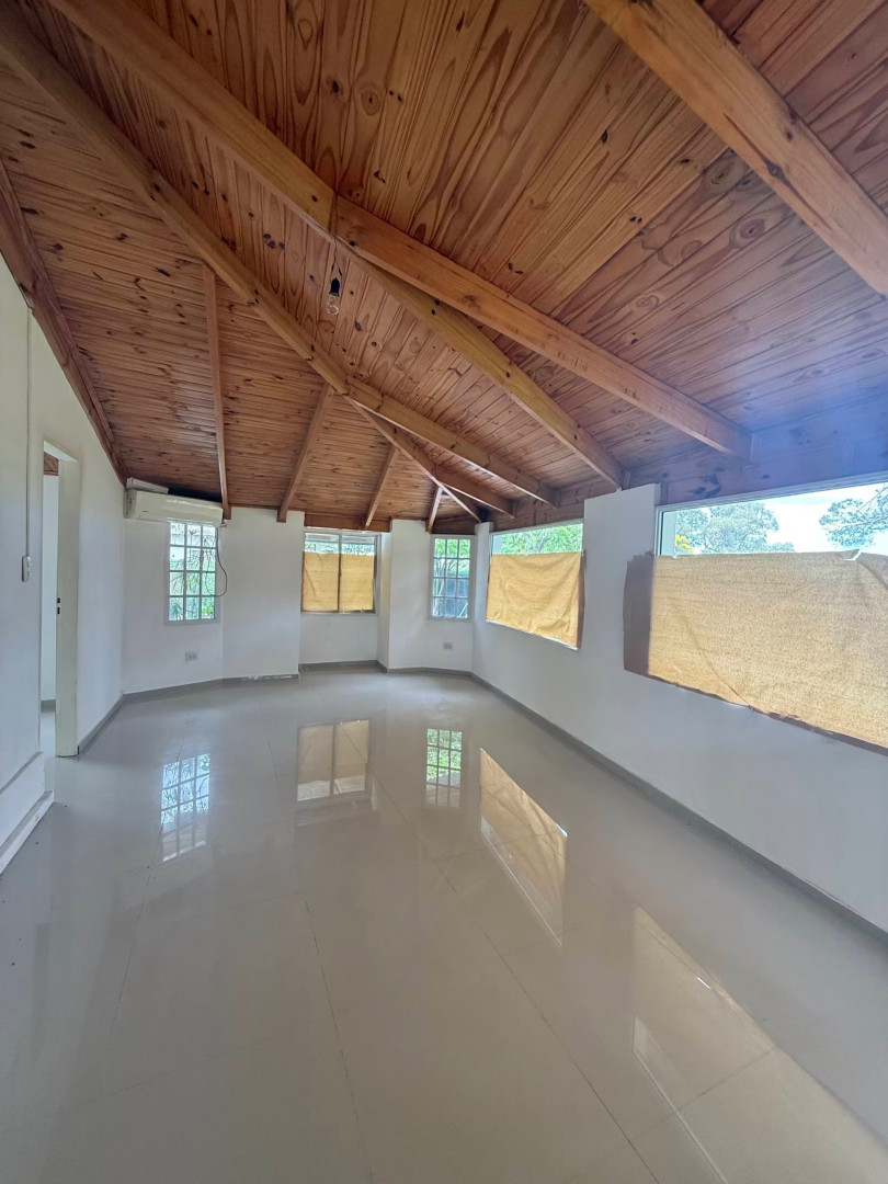 Casa en Venta en BARRIO COUNTRY,  Medanos - Bahía Blanca Propiedades | SITIO OFICIAL l