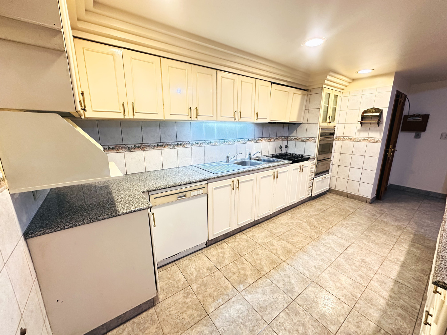 Casa en Alquiler en ALEM 557, Universitario, Bahía Blanca - Bahía Blanca Propiedades | SITIO OFICIAL l