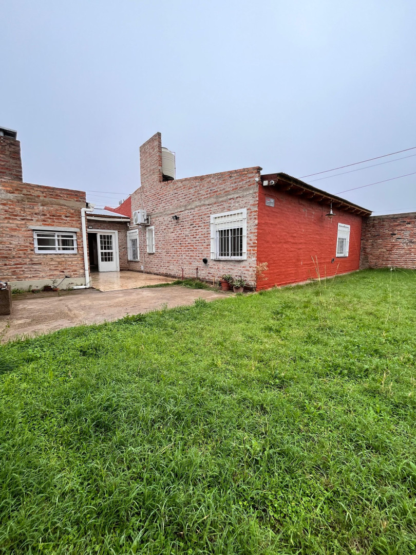 Casa en Venta en Nicaragua 3500, Avellaneda, Bahía Blanca - Bahía Blanca Propiedades | SITIO OFICIAL l