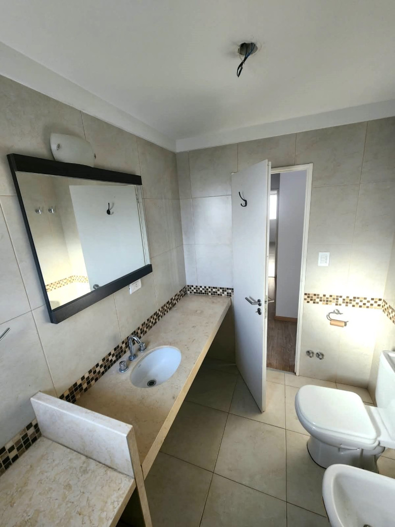Departamento en Alquiler en Irigoyen 594, Centro, Bahía Blanca - Bahía Blanca Propiedades | SITIO OFICIAL l