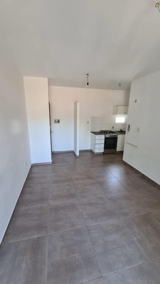 Departamento en Alquiler en Hugony 70, La Falda, Bahía Blanca - Bahía Blanca Propiedades | SITIO OFICIAL l