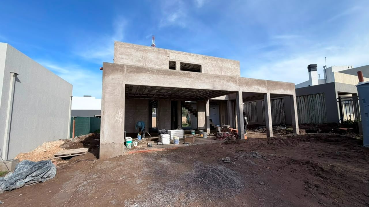 Casa en Venta en ABAT 677, Altos de la Bahia, Bahía Blanca - Bahía Blanca Propiedades | SITIO OFICIAL l