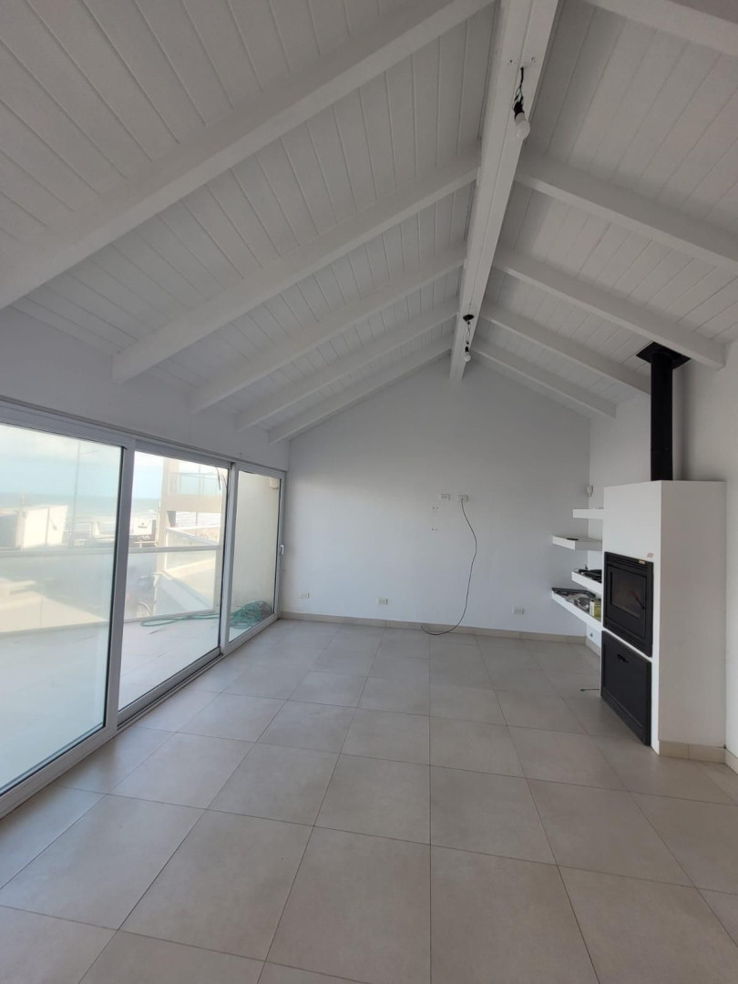Casa en Venta en Avenida Peron 700,  Monte Hermoso - Bahía Blanca Propiedades | SITIO OFICIAL l