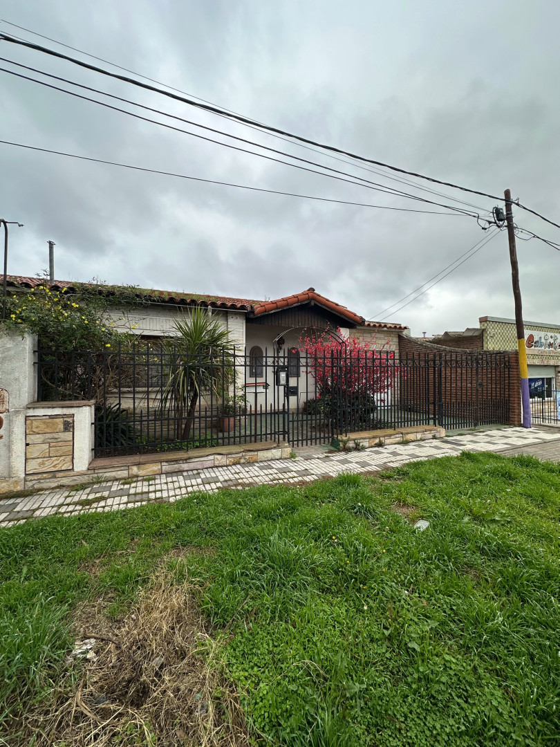 Casa en Venta en 14 De Julio 1100, Tiro Federal, Bahía Blanca - Bahía Blanca Propiedades | SITIO OFICIAL l