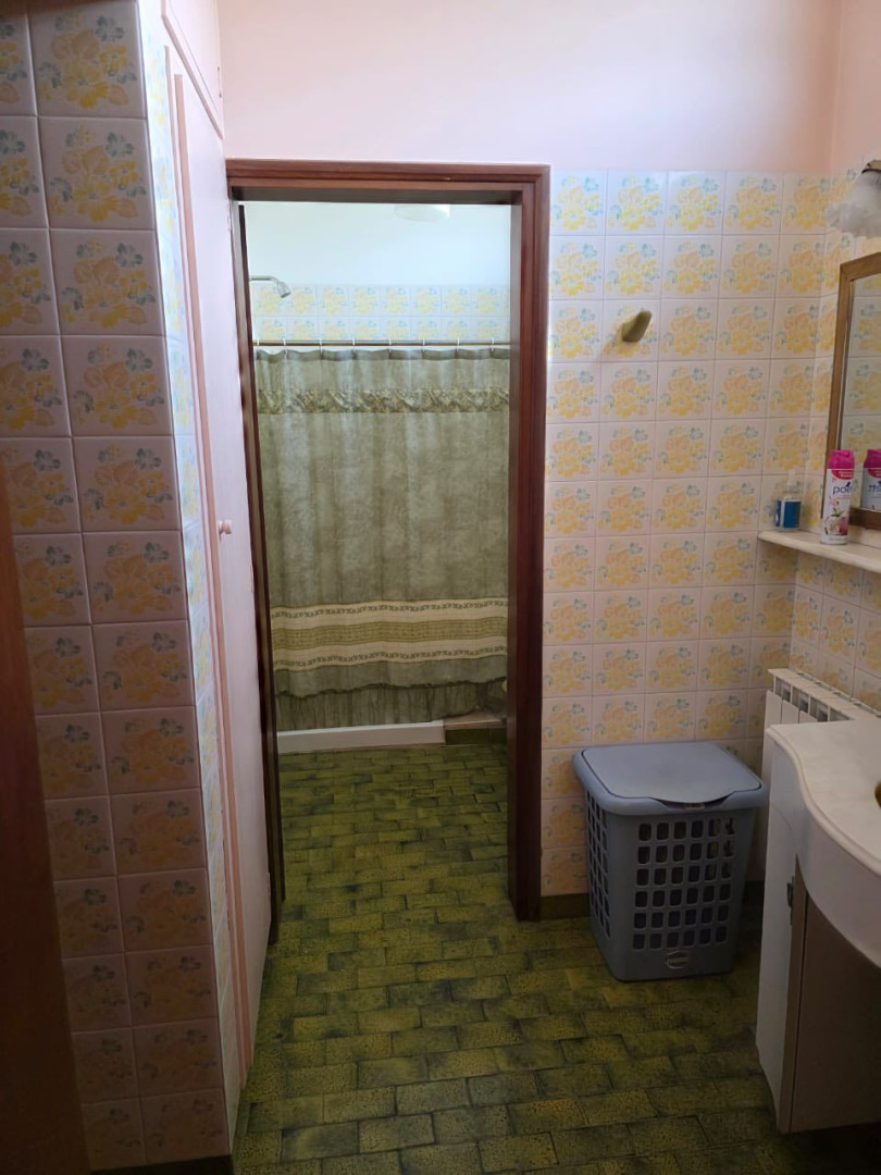 Casa en Venta en Avenida Colon 722,  Carhué - Bahía Blanca Propiedades | SITIO OFICIAL l