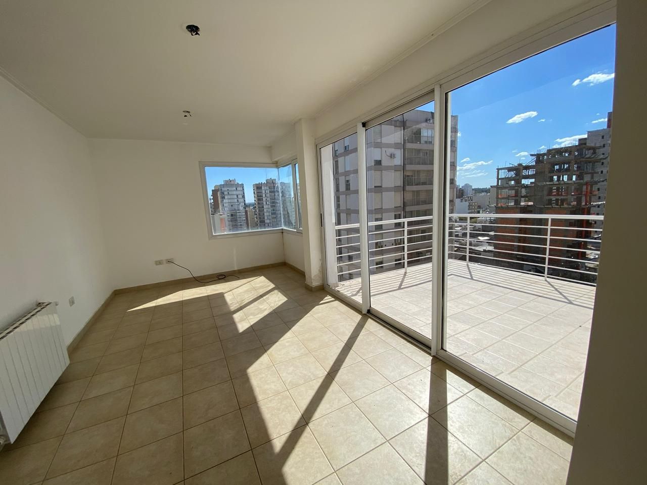 Departamento en Venta en Zelarrayan Y Caronti , Centro, Bahía Blanca - Bahía Blanca Propiedades | SITIO OFICIAL l