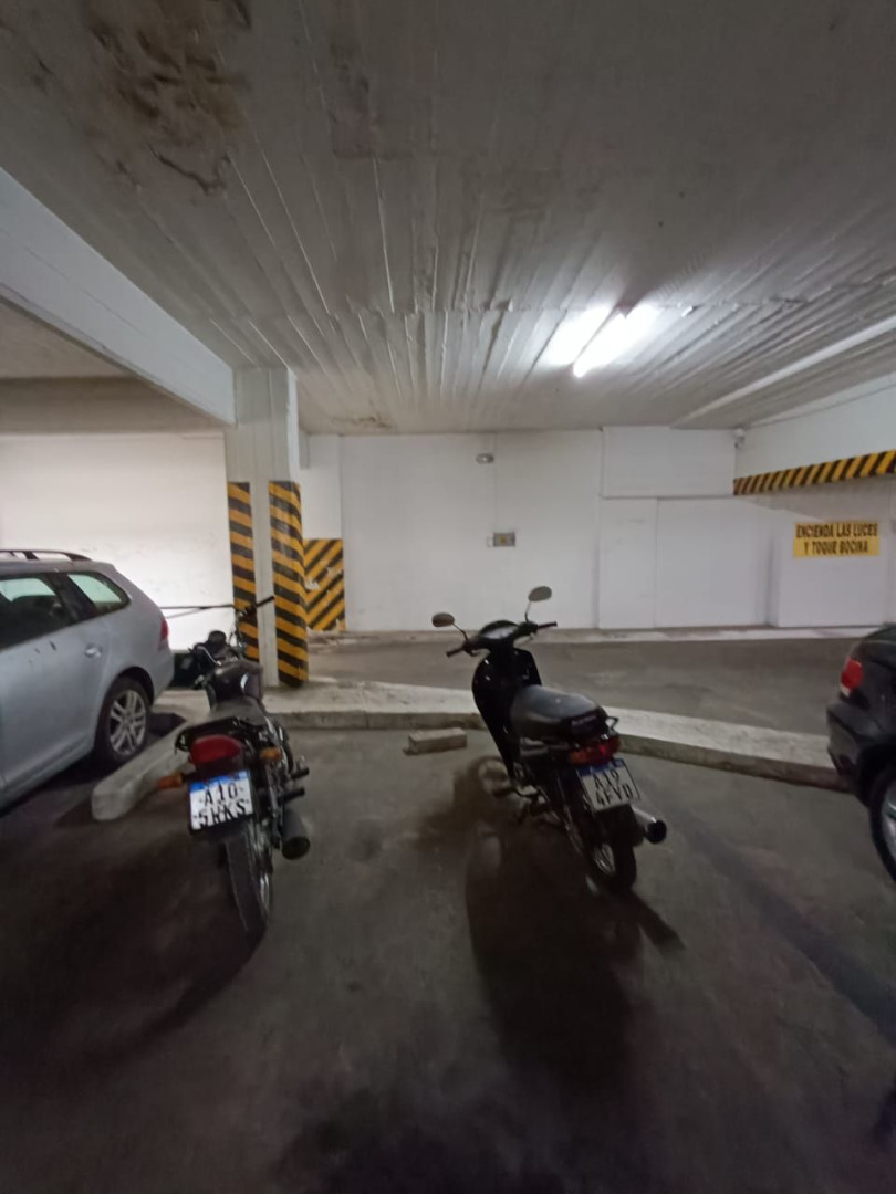 Cochera en Venta en Moreno 47, Centro, Bahía Blanca - Bahía Blanca Propiedades | SITIO OFICIAL l