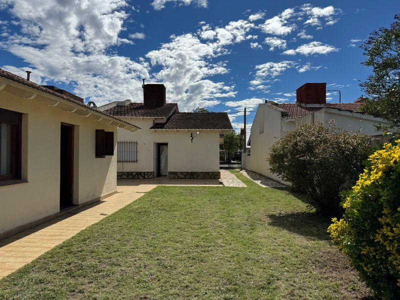 Casa en Venta en  Fossatty 1370, Dufaur, Monte Hermoso - Bahía Blanca Propiedades | SITIO OFICIAL l