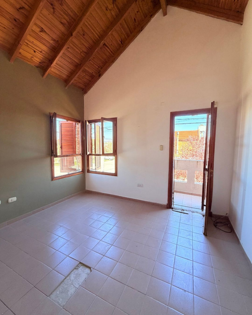 Casa en Venta en Pirovano 2190, Prensa, Bahía Blanca - Bahía Blanca Propiedades | SITIO OFICIAL l