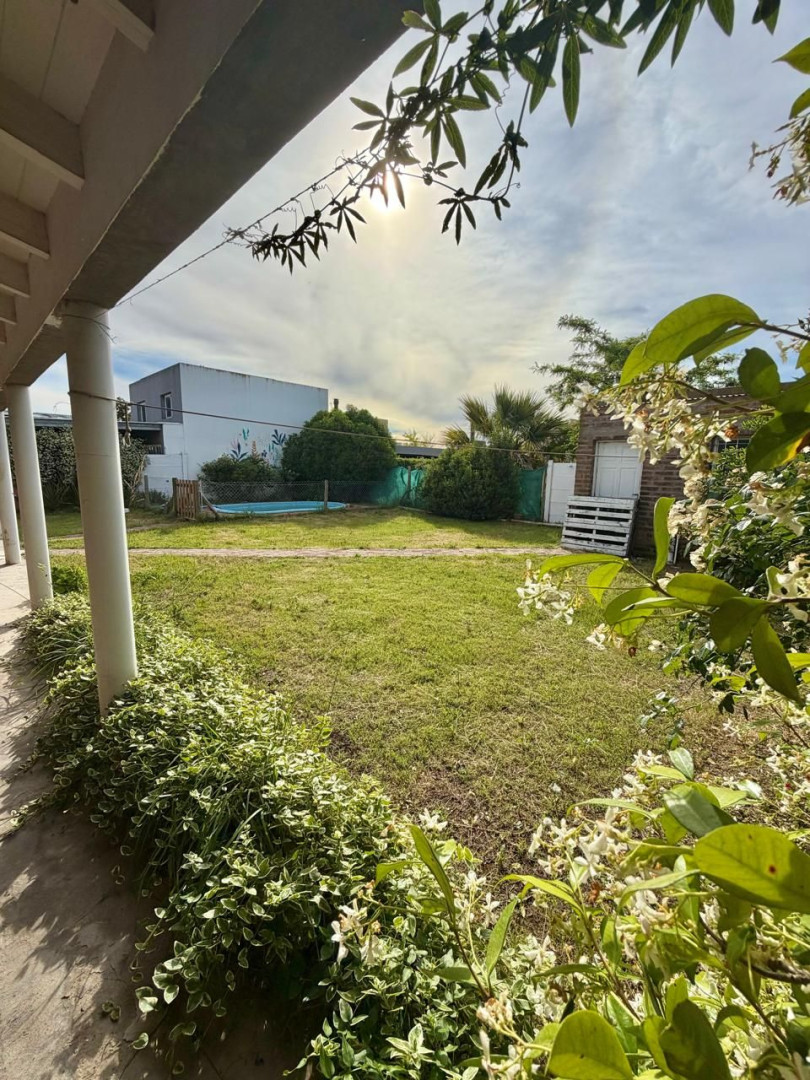 Casa en Venta en Laudelino Cruz 5060 , Las Acacias, Bahía Blanca - Bahía Blanca Propiedades | SITIO OFICIAL l
