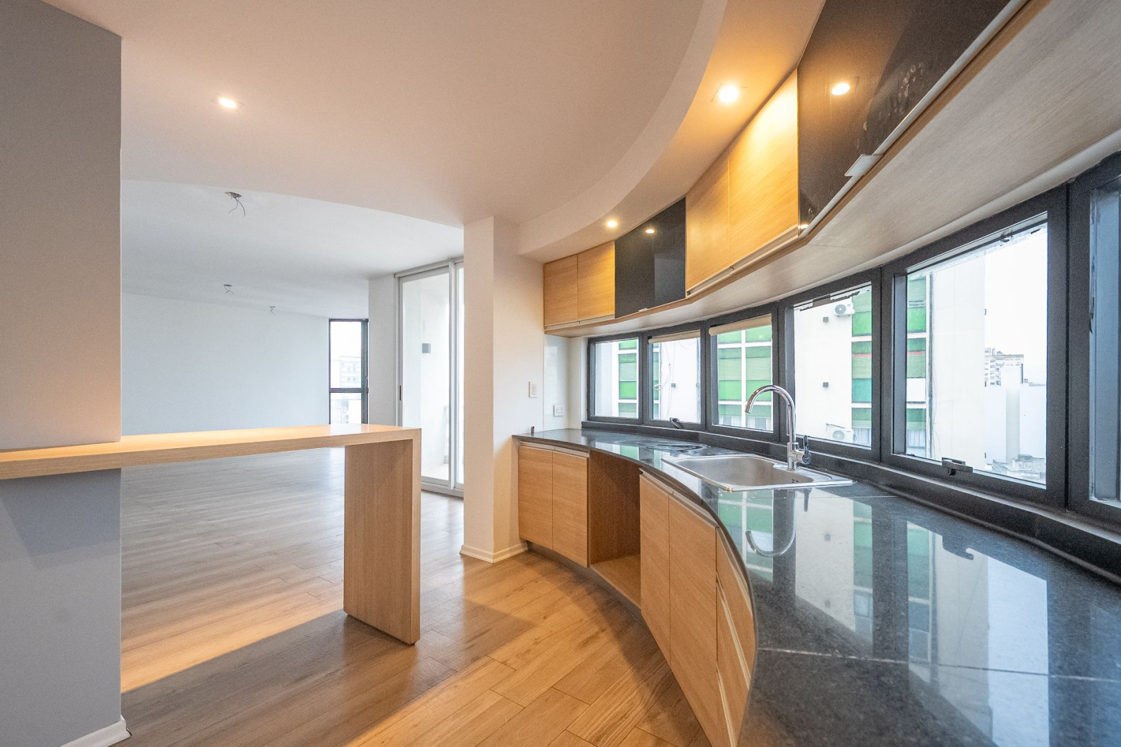 Departamento en Venta en Zelarrayan Y 19 De Mayo, Centro, Bahía Blanca - Bahía Blanca Propiedades | SITIO OFICIAL l