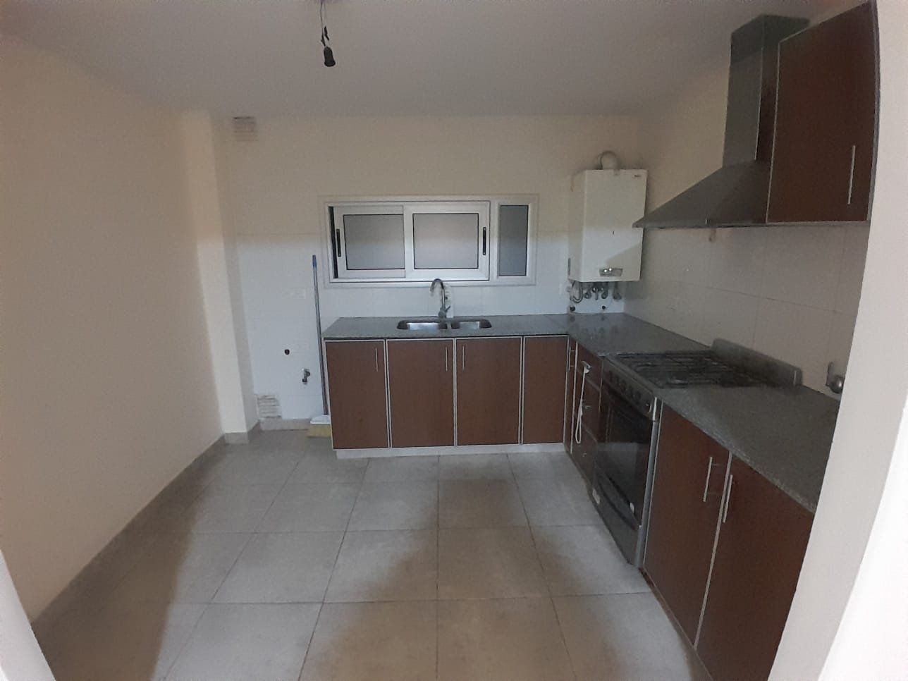 Departamento en Alquiler en Fitz Roy 140, Centro, Bahía Blanca - Bahía Blanca Propiedades | SITIO OFICIAL l