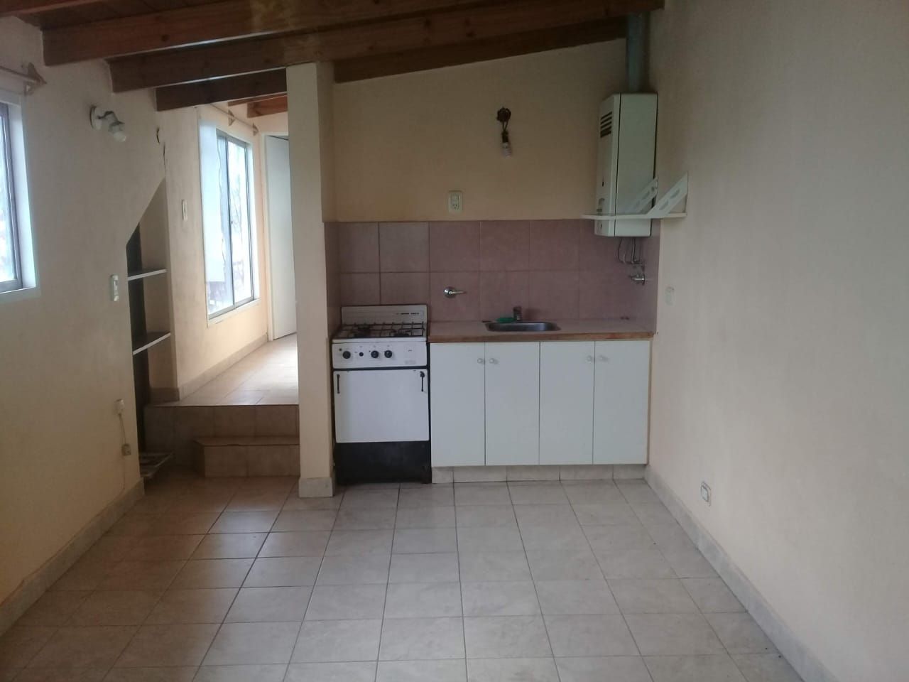 Casa + Departamento en Venta en Yapeyu 1372, La Falda, Bahía Blanca - Bahía Blanca Propiedades | SITIO OFICIAL l