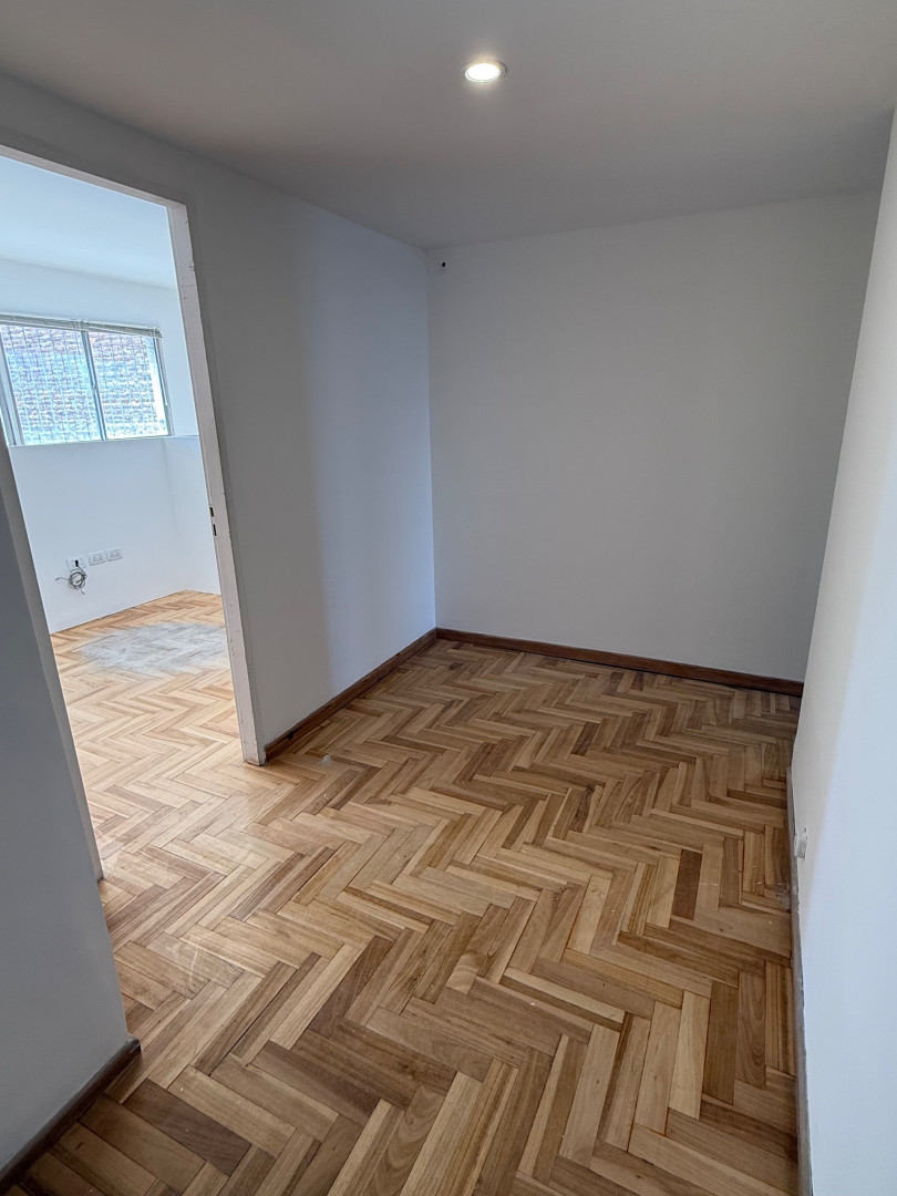 Oficina en Alquiler en Las Heras 124, Centro, Bahía Blanca - Bahía Blanca Propiedades | SITIO OFICIAL l