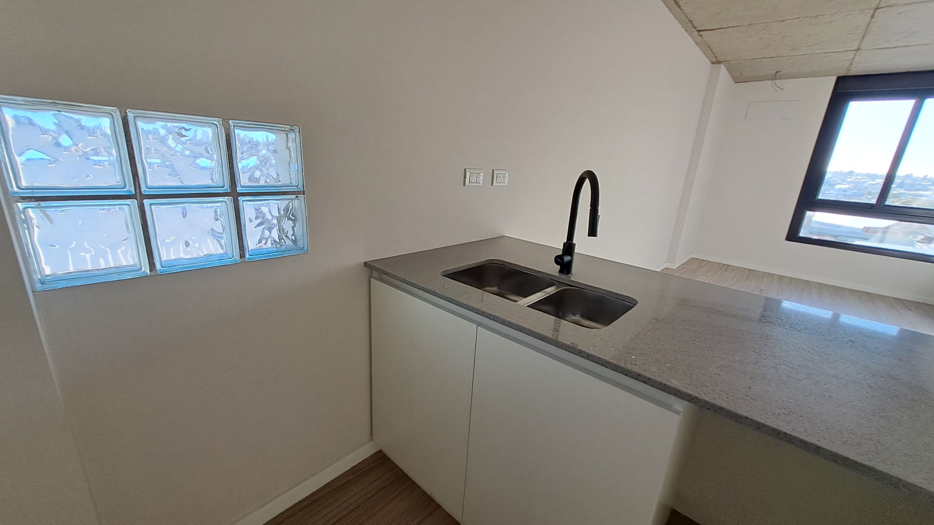 Departamento en Alquiler en Lamadrid 558, Centro, Bahía Blanca - Bahía Blanca Propiedades | SITIO OFICIAL l