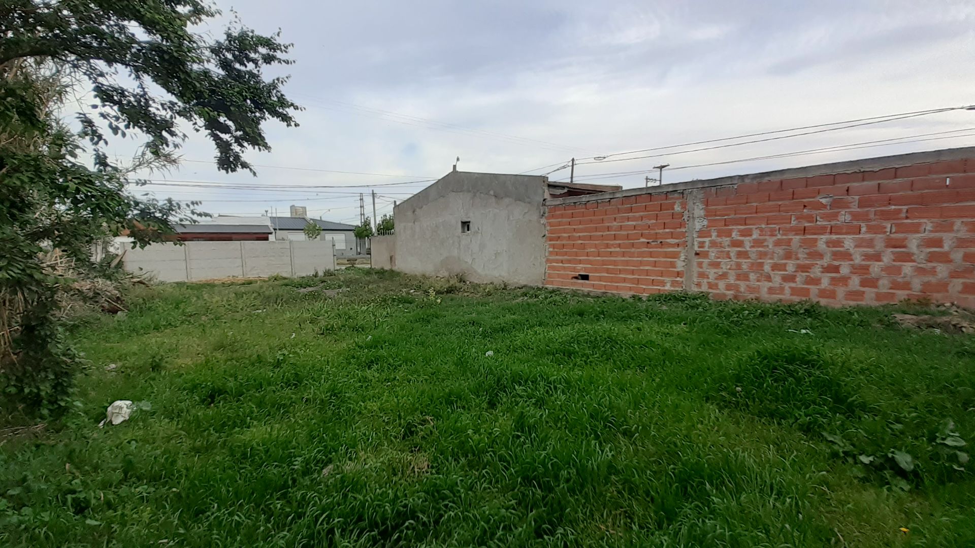 Terreno en Venta en Chiclana Y Pilcaniyén, Villa Muñiz, Bahía Blanca - Bahía Blanca Propiedades | SITIO OFICIAL l