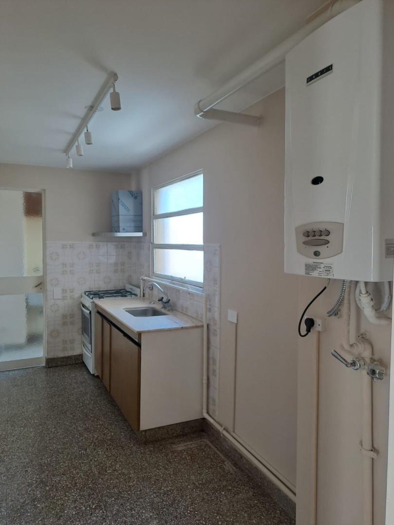 Departamento en Alquiler en YRIGOYEN 511, Centro, Bahía Blanca - Bahía Blanca Propiedades | SITIO OFICIAL l