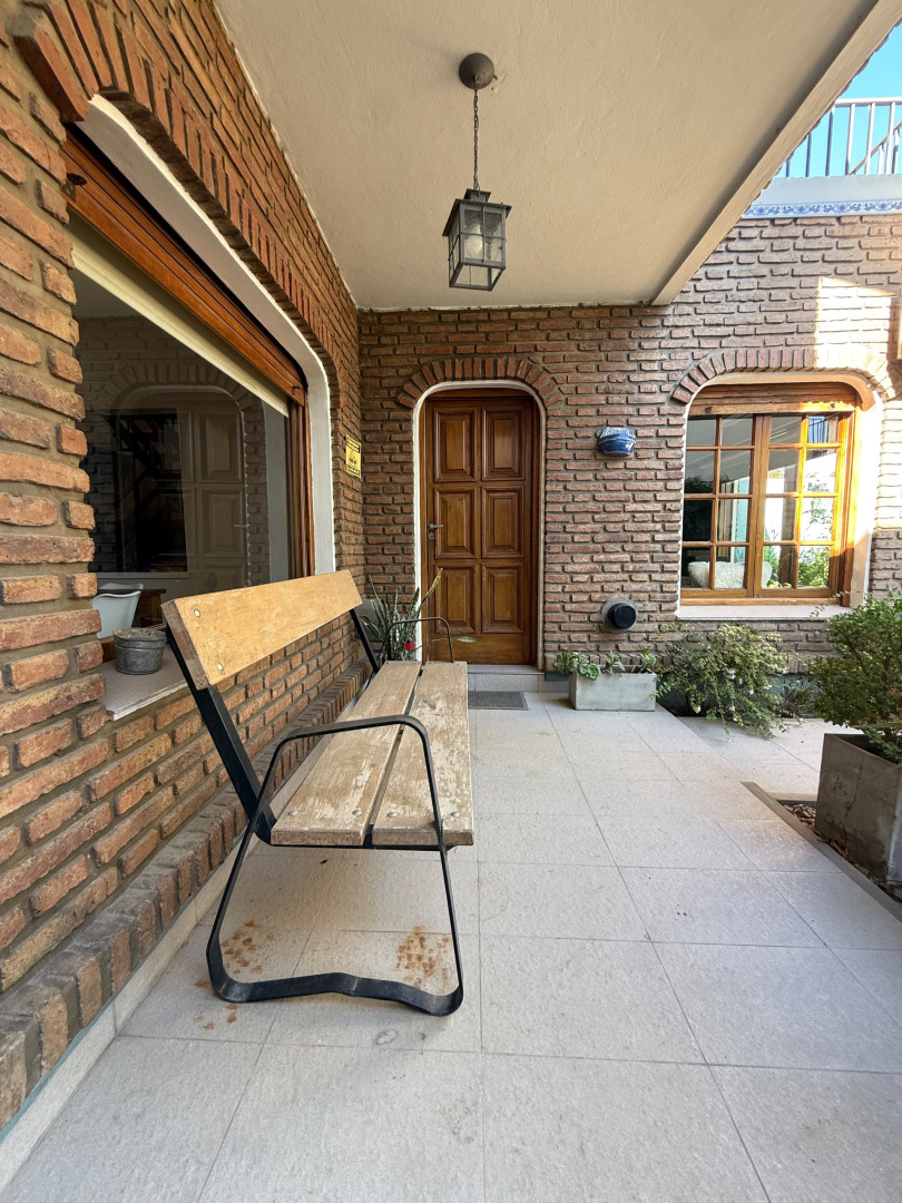Casa en Venta en Hugony 1849, Villa Floresta, Bahía Blanca - Bahía Blanca Propiedades | SITIO OFICIAL l