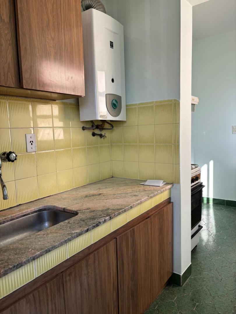 Departamento en Alquiler en Perú 760, 1° Piso, Universitario, Bahía Blanca - Bahía Blanca Propiedades | SITIO OFICIAL l