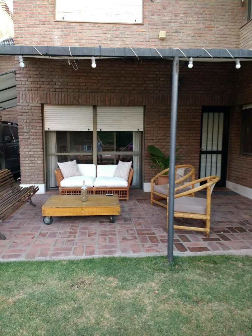 Casa en Venta en Sarmiento 1300,  Bahía Blanca - Bahía Blanca Propiedades | SITIO OFICIAL l