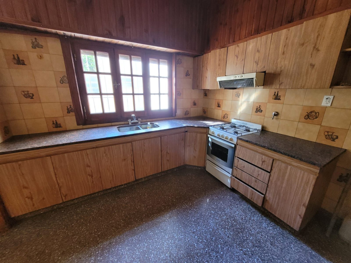 Casa en Venta en Manuel De Molina 275, Pacifico, Bahía Blanca - Bahía Blanca Propiedades | SITIO OFICIAL l