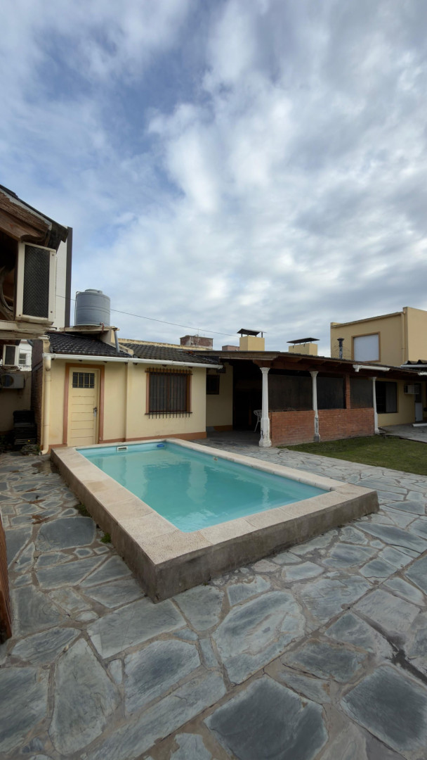 Casa en Venta en AVENIDA ARGENTINA 200,  Monte Hermoso - Bahía Blanca Propiedades | SITIO OFICIAL l