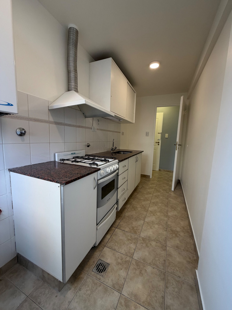 Departamento en Alquiler en 11 De Abril 8, Centro, Bahía Blanca - Bahía Blanca Propiedades | SITIO OFICIAL l