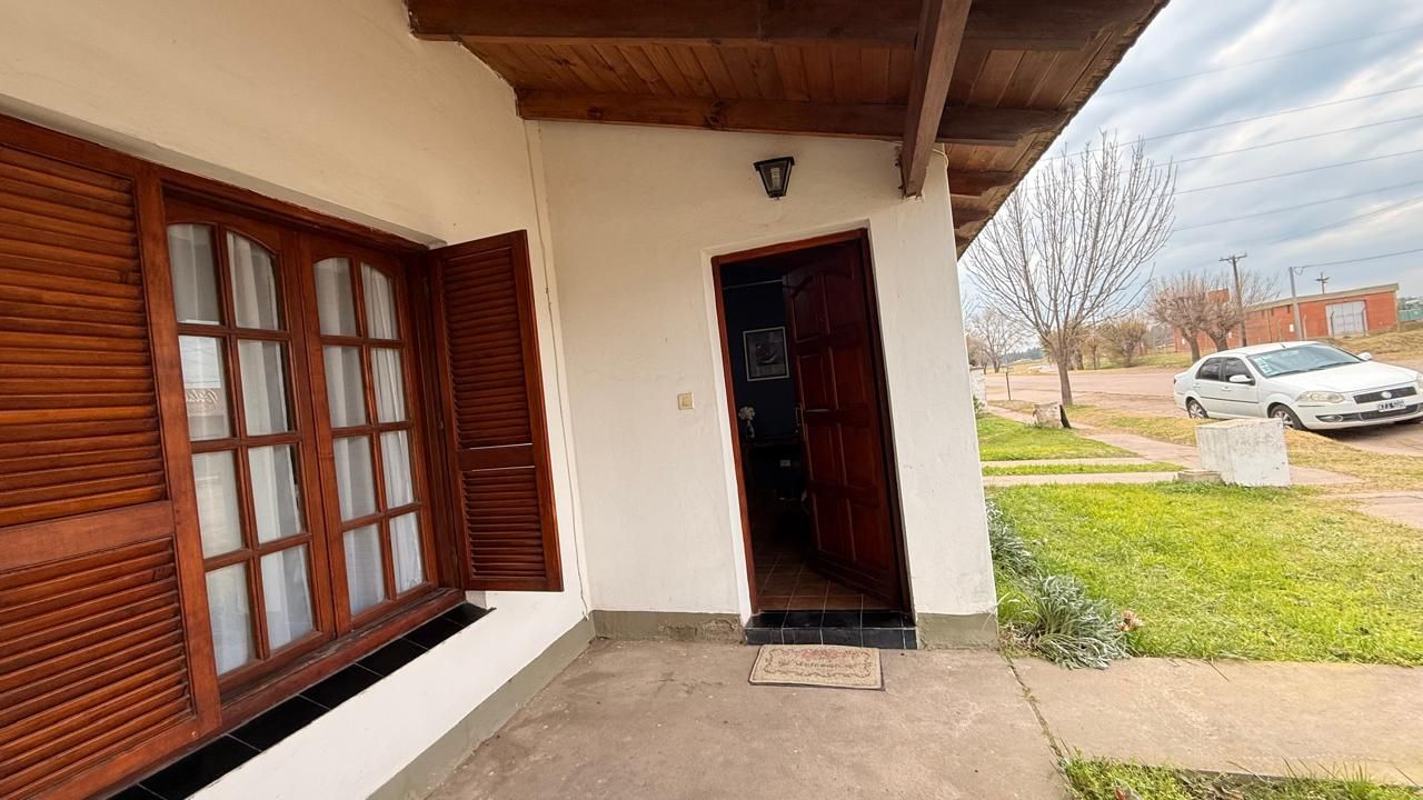 Casa en Venta   Mayor Buratovich - Bahía Blanca Propiedades | SITIO OFICIAL l
