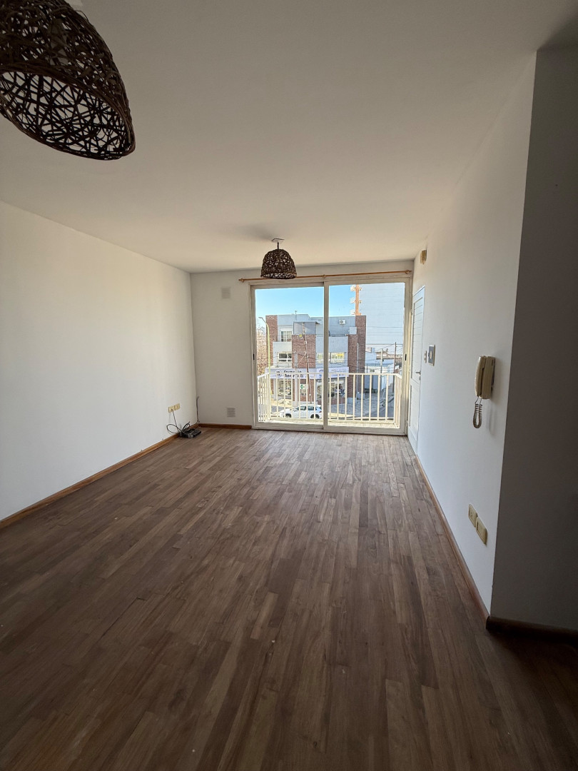 Departamento en Alquiler en Sarmiento 1016, Napostá, Bahía Blanca - Bahía Blanca Propiedades | SITIO OFICIAL l