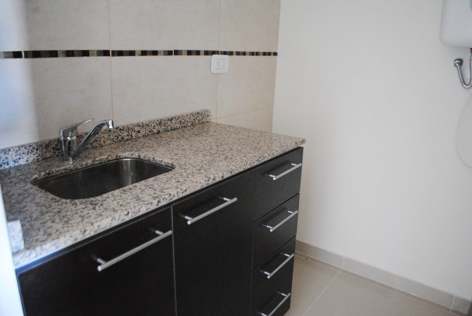 Oficina en Venta en Hipolito Yrigoyen 1247, La Falda, Bahía Blanca - Bahía Blanca Propiedades | SITIO OFICIAL l