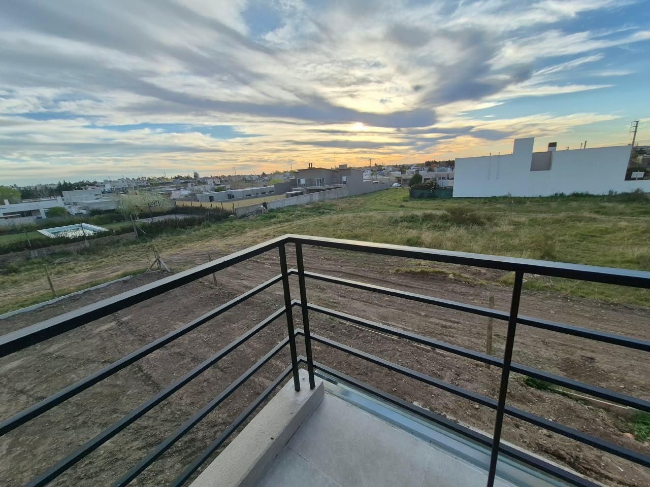 Duplex en Venta en Norberto Clegg 585, Altos del Pinar, Bahía Blanca - Bahía Blanca Propiedades | SITIO OFICIAL l