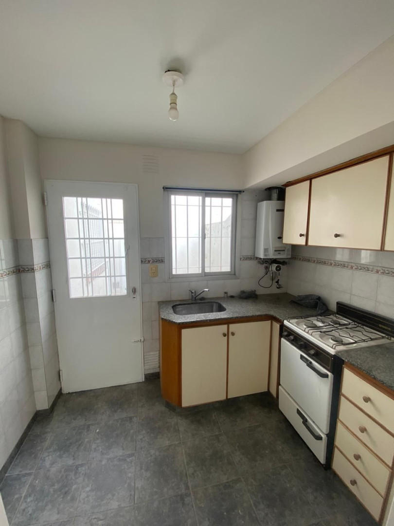 Casa en Alquiler en Republica Siria 1600, Universitario, Bahía Blanca - Bahía Blanca Propiedades | SITIO OFICIAL l