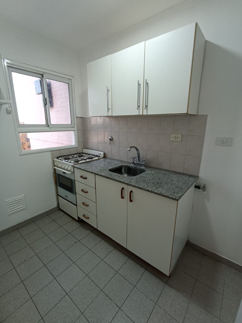 Departamento en Alquiler en Estomba 800, Centro, Bahía Blanca - Bahía Blanca Propiedades | SITIO OFICIAL l