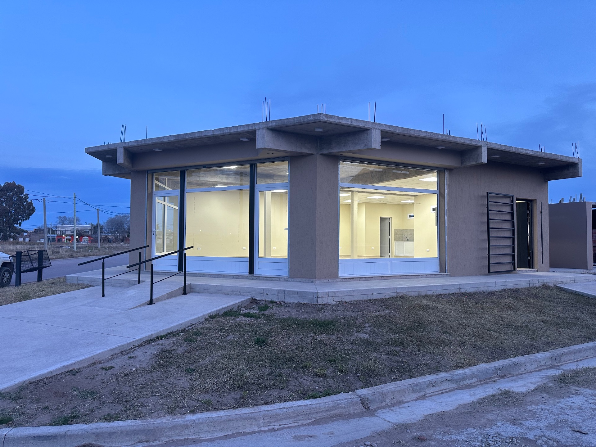 Local en Alquiler en Almafuerte 3100,  Bahía Blanca - Bahía Blanca Propiedades | SITIO OFICIAL l