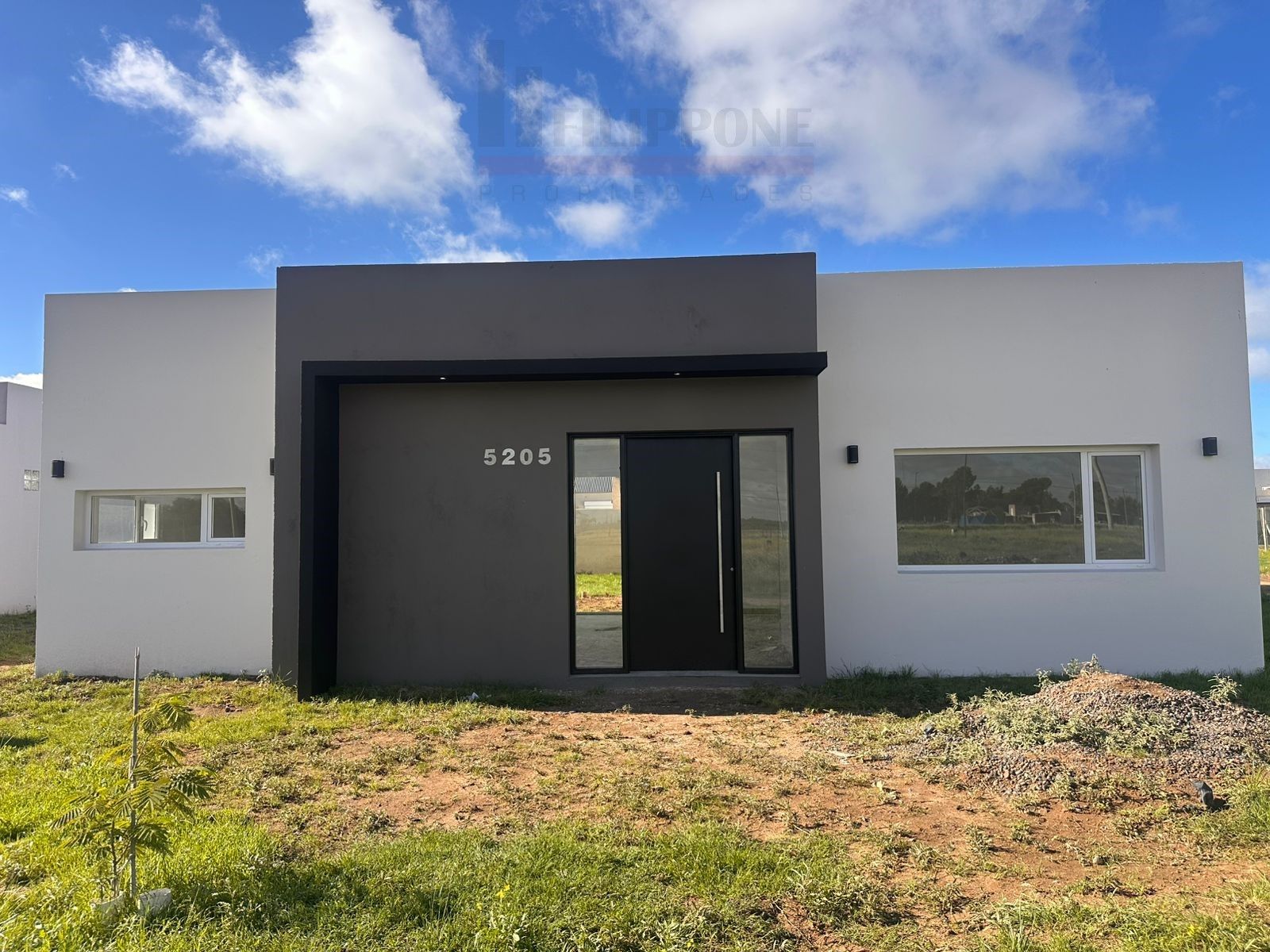Casa en Venta en Charcas 5205, Las Acacias, Bahía Blanca - Bahía Blanca Propiedades | SITIO OFICIAL l