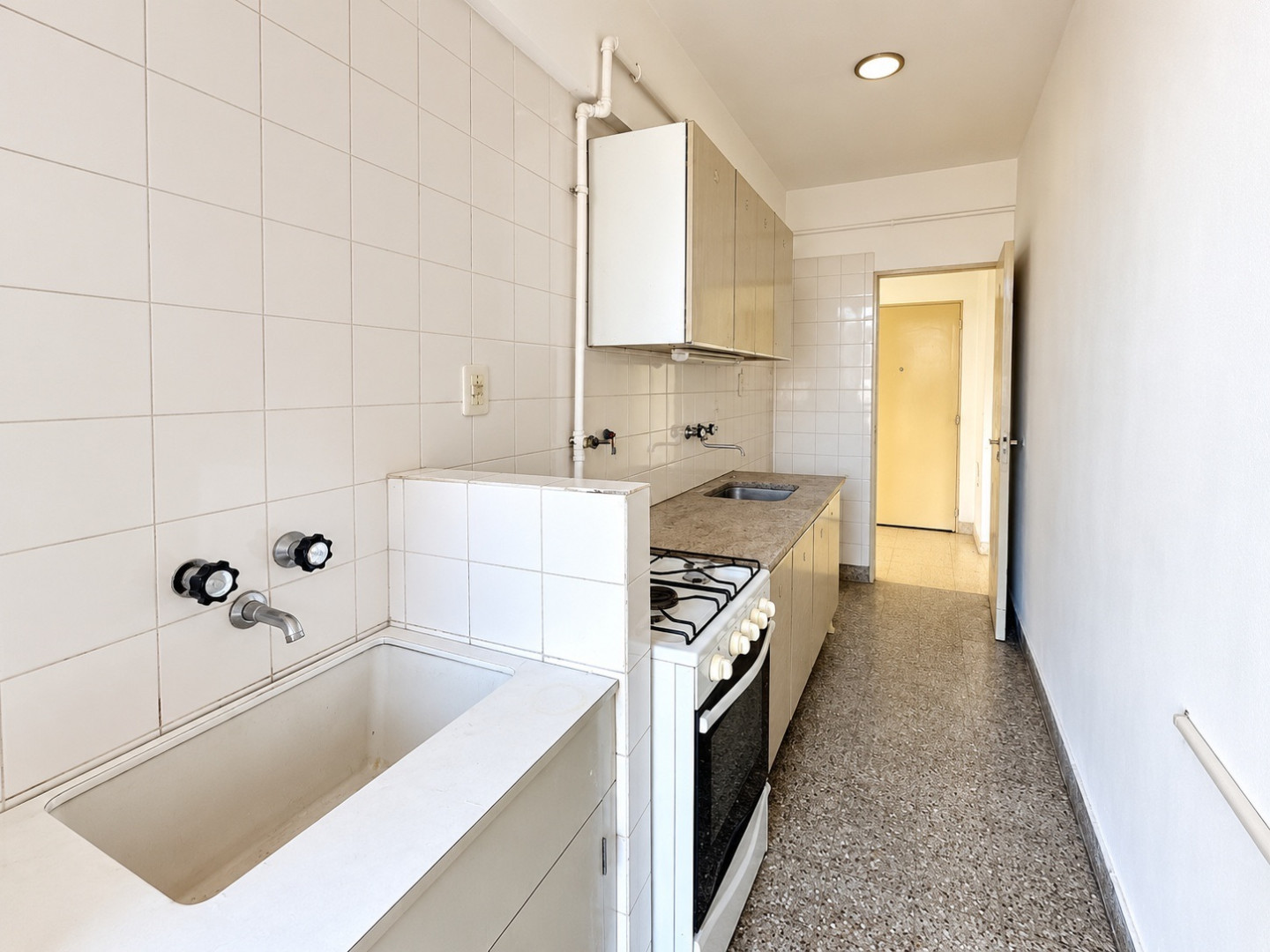 Departamento en Alquiler en Avenida Alem 612, Macrocentro, Bahía Blanca - Bahía Blanca Propiedades | SITIO OFICIAL l