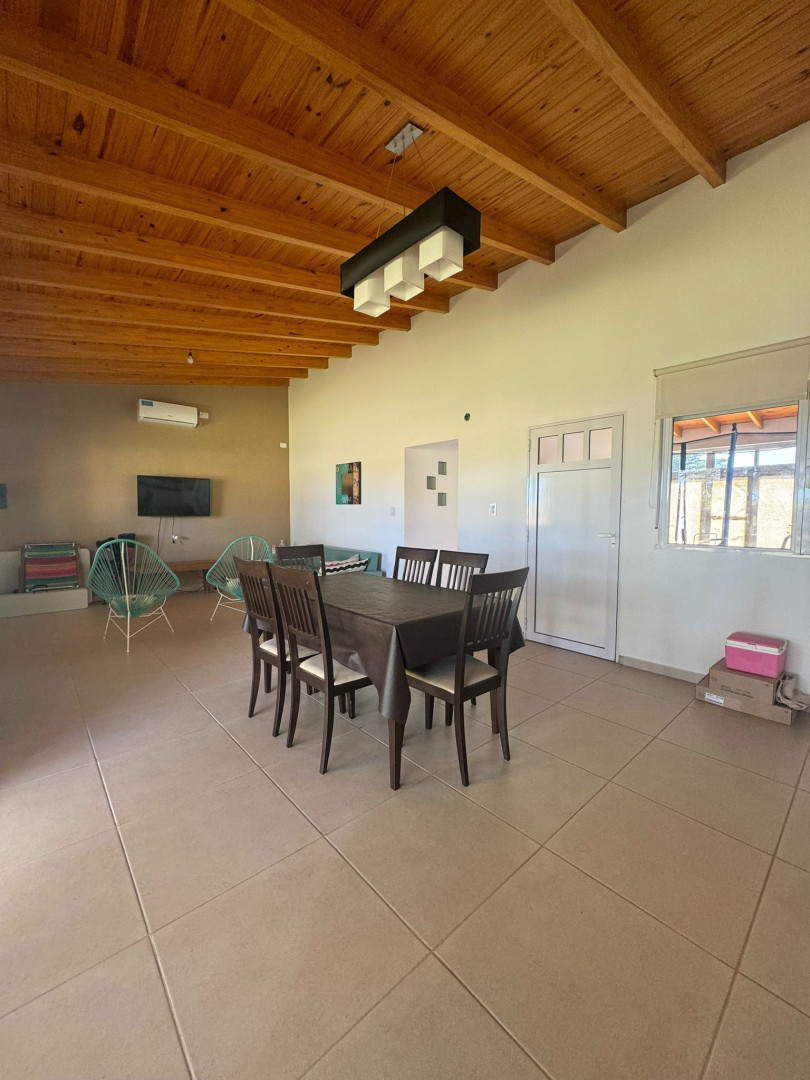 Casa en Venta en Las Acacias ,  Villa Serrana La Gruta - Bahía Blanca Propiedades | SITIO OFICIAL l