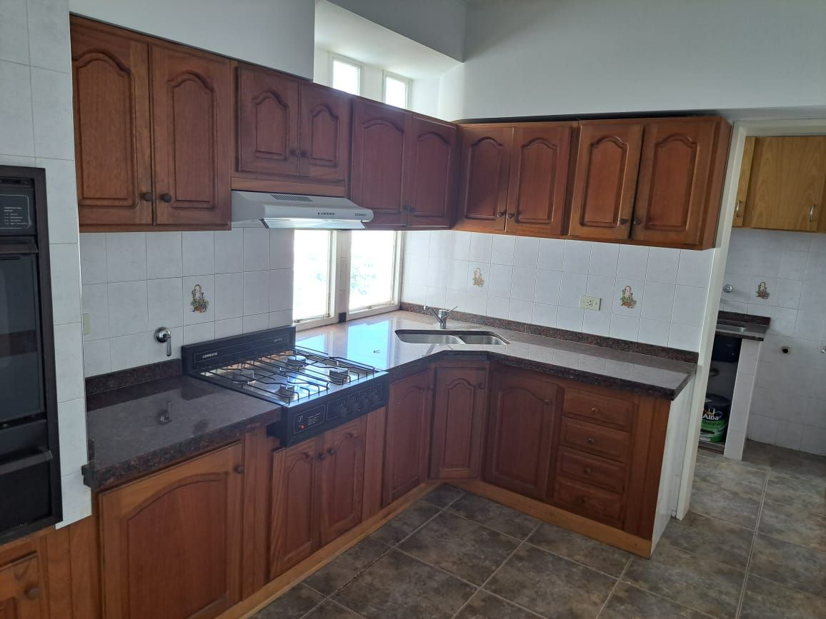 Semipiso en Alquiler en Panamá 828,  Bahía Blanca - Bahía Blanca Propiedades | SITIO OFICIAL l