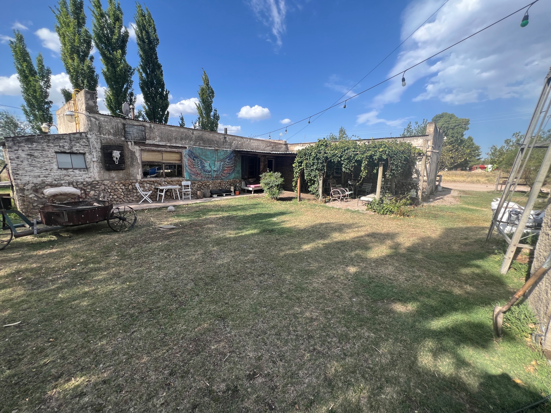 Casaquinta en Venta en Adolfo Kugler 1000,  Tornquist - Bahía Blanca Propiedades | SITIO OFICIAL l
