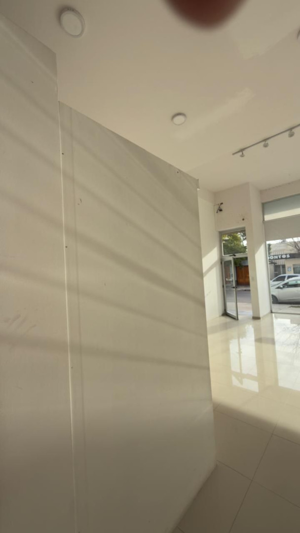 Local en Alquiler en Lavalle 337, Centro, Bahía Blanca - Bahía Blanca Propiedades | SITIO OFICIAL l