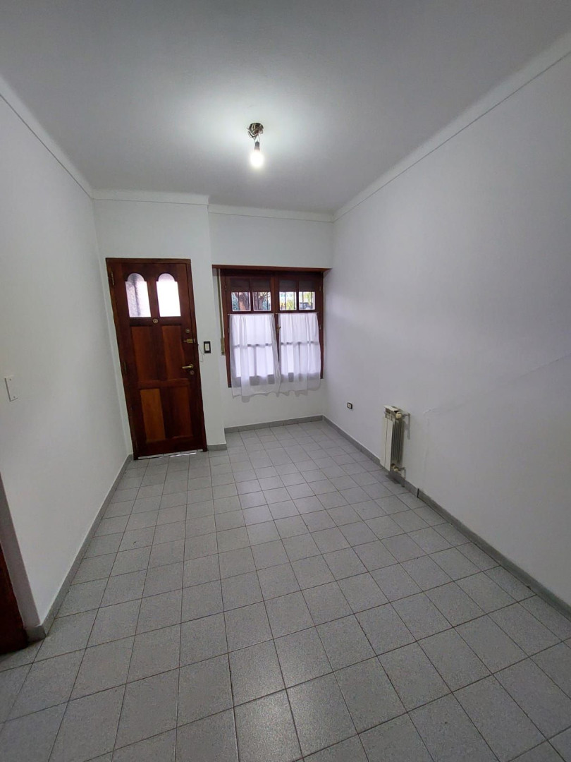 Casa en Alquiler en Corrientes 435, Macrocentro, Bahía Blanca - Bahía Blanca Propiedades | SITIO OFICIAL l