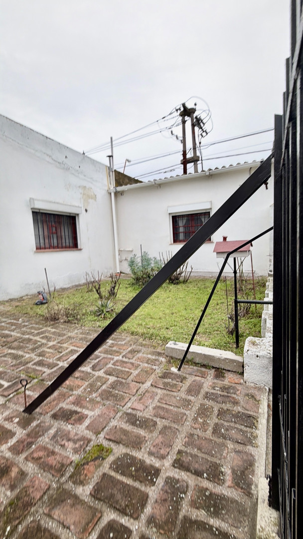 Casa en Venta en Puerto Deseado Y Roca,  Punta Alta - Bahía Blanca Propiedades | SITIO OFICIAL l