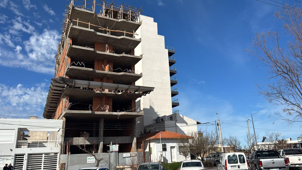 Semipiso en Venta en Piedrabuena Y Costanera, Dufaur, Monte Hermoso - Bahía Blanca Propiedades | SITIO OFICIAL l