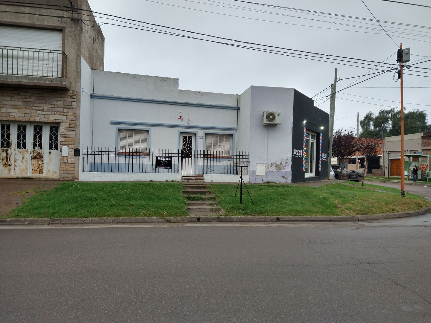 Casa + Departamento en Venta en Pedro Pico Y Paunero, Villa Ressia, Bahía Blanca - Bahía Blanca Propiedades | SITIO OFICIAL l