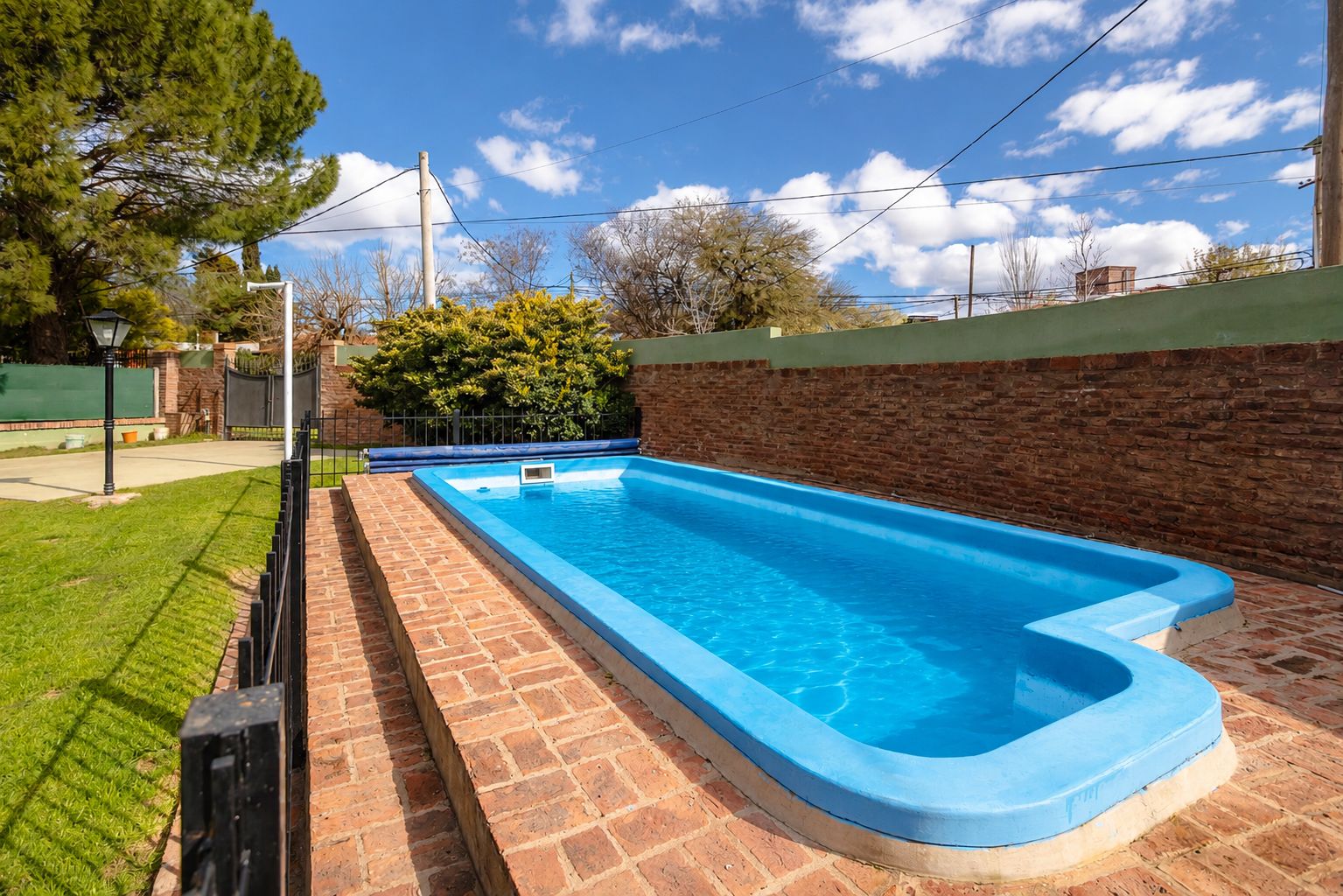 Casa en Venta en Hueque 107,  Bahía Blanca - Bahía Blanca Propiedades | SITIO OFICIAL l