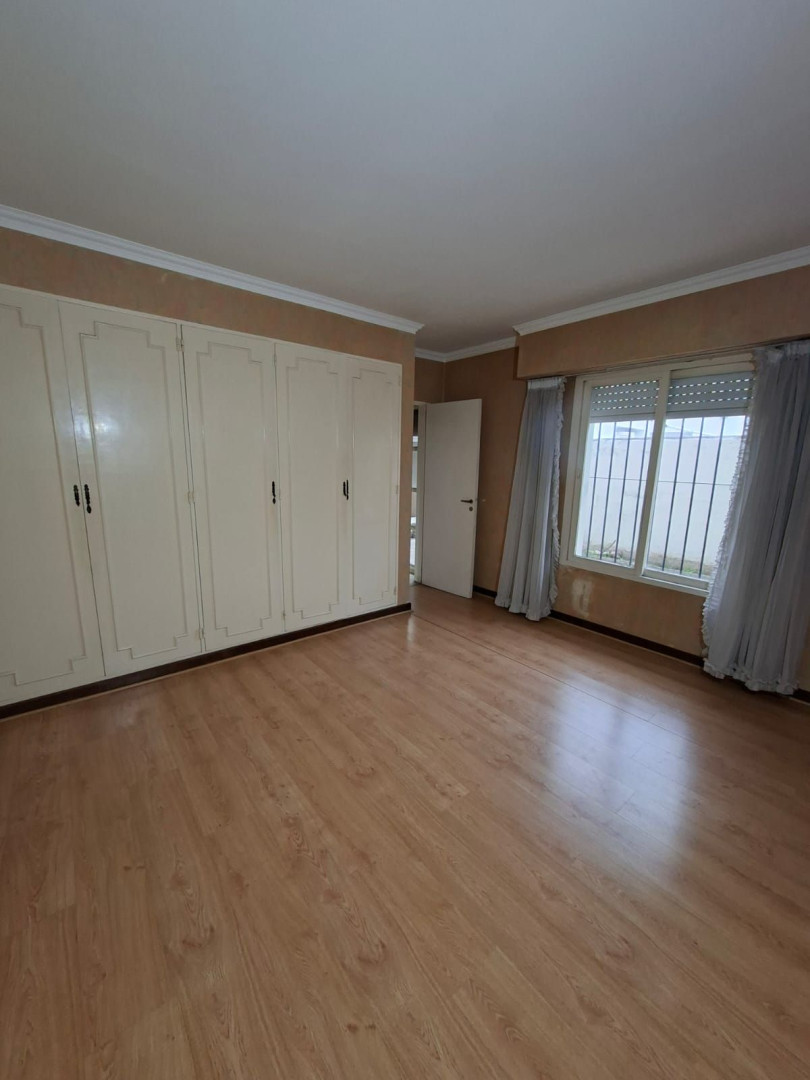 Casa en Alquiler en Chile 330,  Bahía Blanca - Bahía Blanca Propiedades | SITIO OFICIAL l